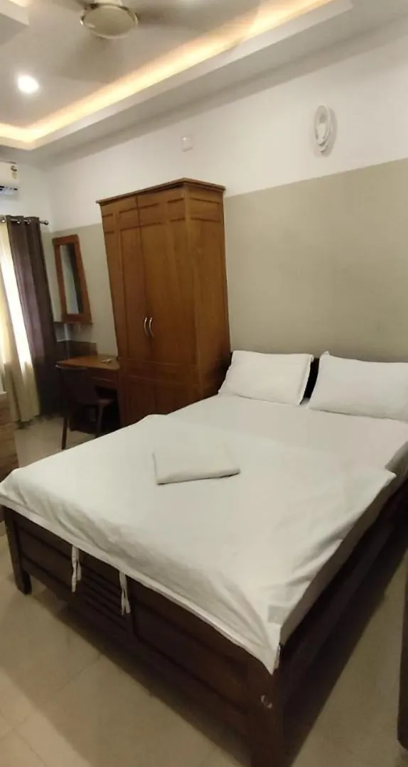 Sapphire Inn Nedumbassery 0*,